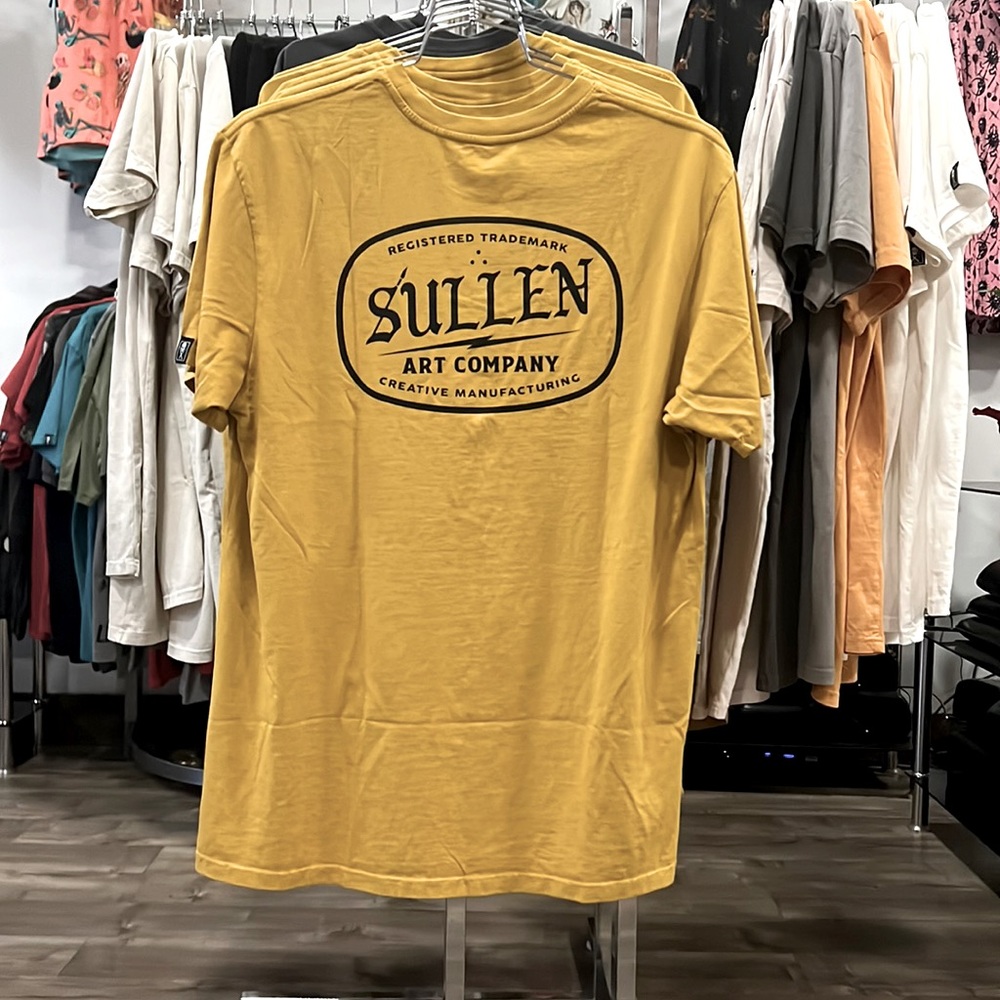 Men’s Sullen Art Co Tee - Gold